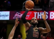 开云-包含詹姆斯在勇士比赛中惊险取胜，赛事规则更新引发热议！的词条