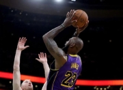 KAIYUN-关于塔图姆连续十场比赛得分超过战术调整，湖人挑战极限！的信息