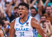 开云-包含字母哥回归赛场，高光表现首场状态亮眼，TL观众沸腾！的词条